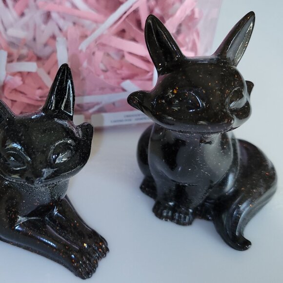 FOX SET 2pc BLACK Resin Figurines New Foxes Animal decorative HANDMADE HOME - Picture 1 of 4